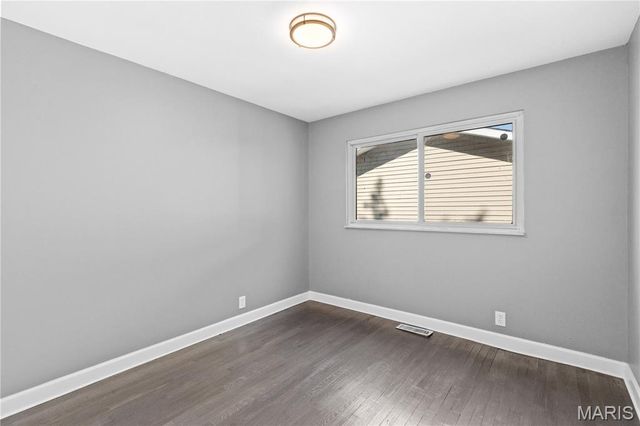 2878 Castleford Drive, Florissant, MO 63033