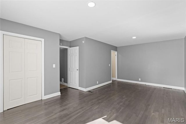 2878 Castleford Drive, Florissant, MO 63033