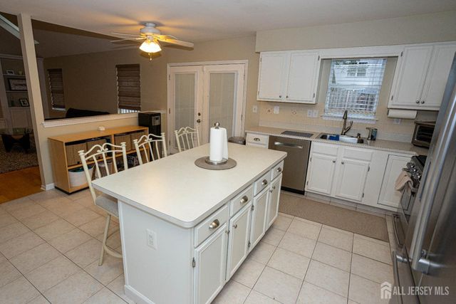 120 Bissett Street, Sayreville, NJ 08872