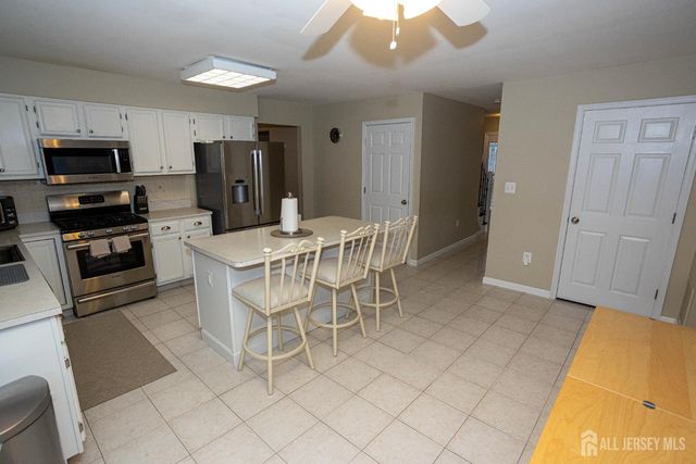 120 Bissett Street, Sayreville, NJ 08872