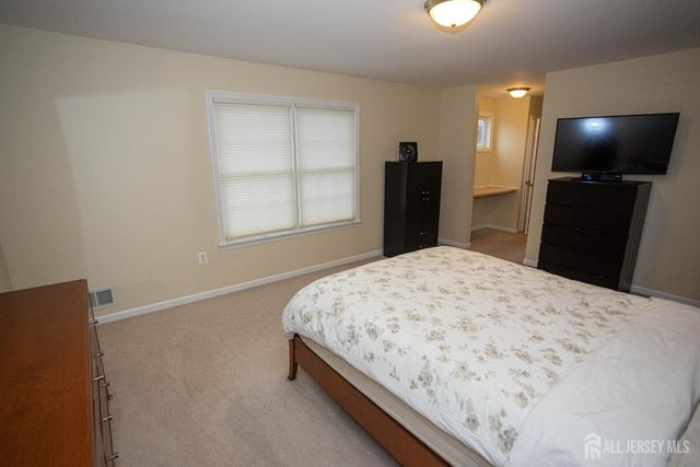 120 Bissett Street, Sayreville, NJ 08872