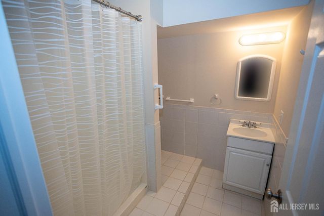 120 Bissett Street, Sayreville, NJ 08872