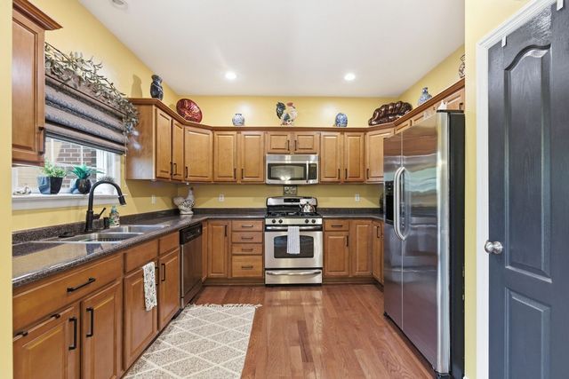 102 Lenox Drive, Imperial, PA 15126