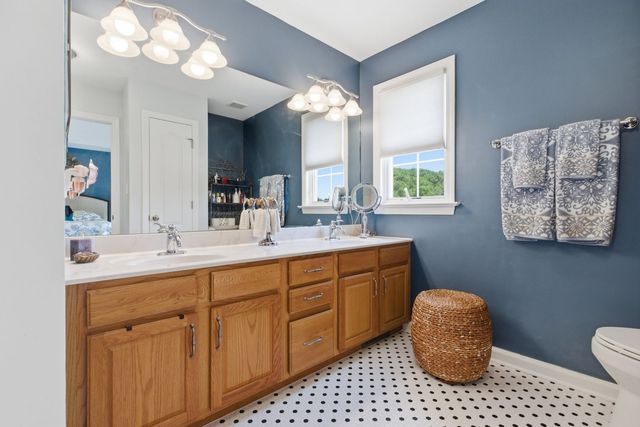 102 Lenox Drive, Imperial, PA 15126