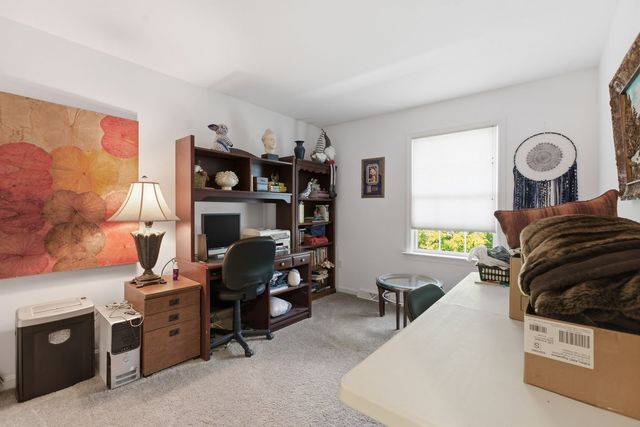 102 Lenox Drive, Imperial, PA 15126