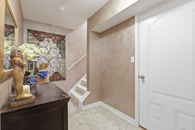 102 Lenox Drive, Imperial, PA 15126