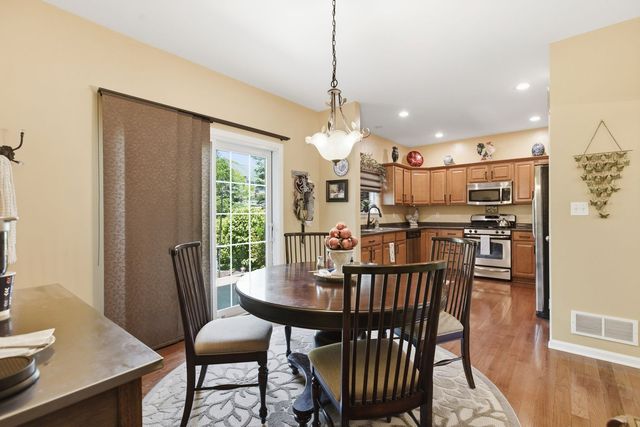 102 Lenox Drive, Imperial, PA 15126