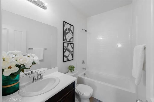 2464 E Lewiston Street, Ontario, CA 91761