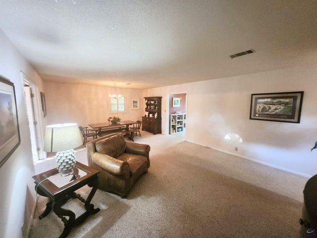 105 Sasser Drive, Bonaire, GA 31005