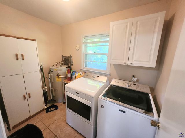 105 Sasser Drive, Bonaire, GA 31005