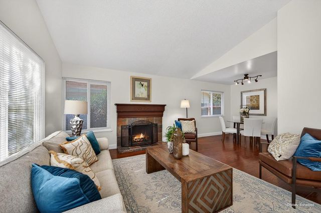 9013 Meadowsweet Way, Elk Grove, CA 95624