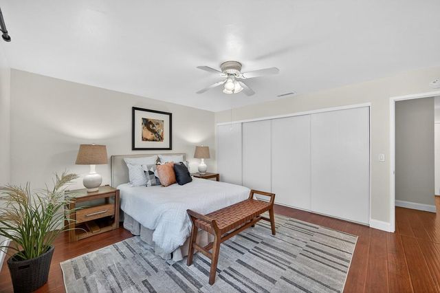 9013 Meadowsweet Way, Elk Grove, CA 95624