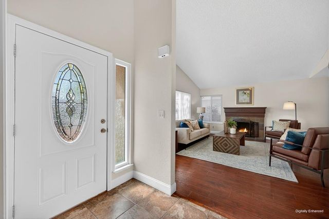 9013 Meadowsweet Way, Elk Grove, CA 95624