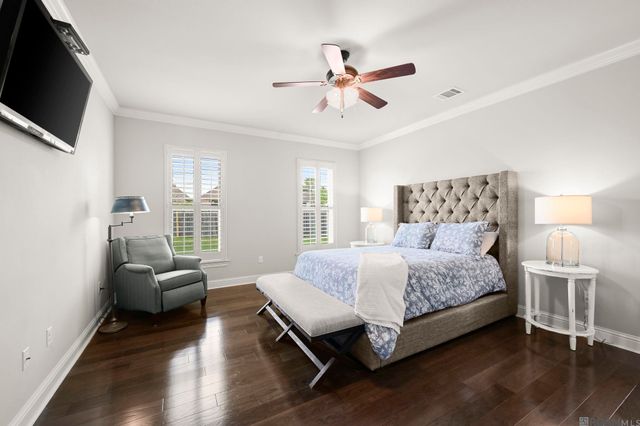 39054 Old Tree Dr, Prairieville, LA 70769
