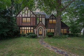 1202 W Franklin Street, Jackson, MI 49203