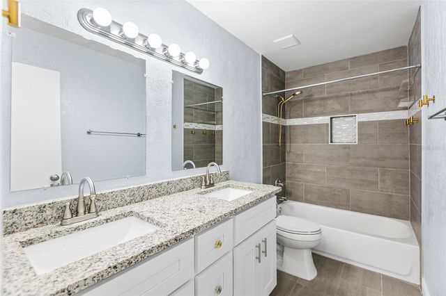 7608 WILLOW PARK DRIVE, Temple Terrace, FL 33637