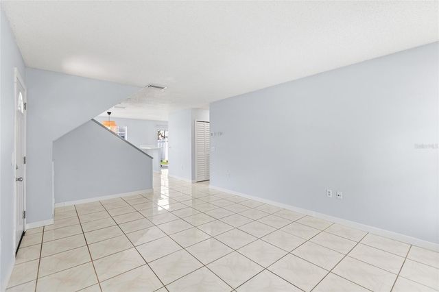 7608 WILLOW PARK DRIVE, Temple Terrace, FL 33637