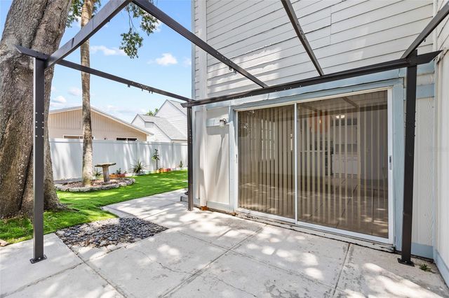 7608 WILLOW PARK DRIVE, Temple Terrace, FL 33637