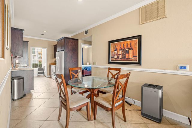 7000 Seawall Boulevard 611, Galveston, TX 77551