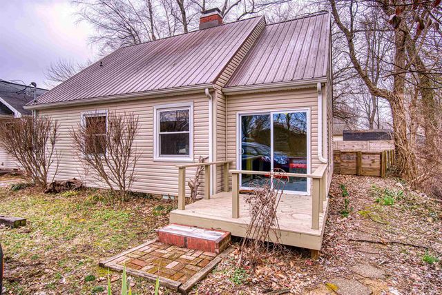 1 Yorkshire Drive, Newburgh, IN 47630