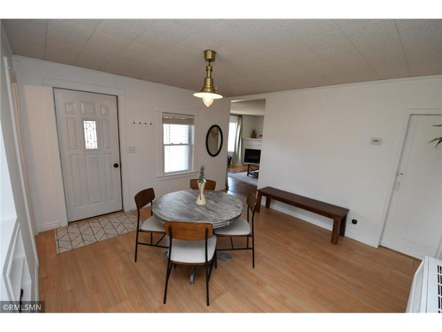 828 9th Street, Hudson, WI 54016