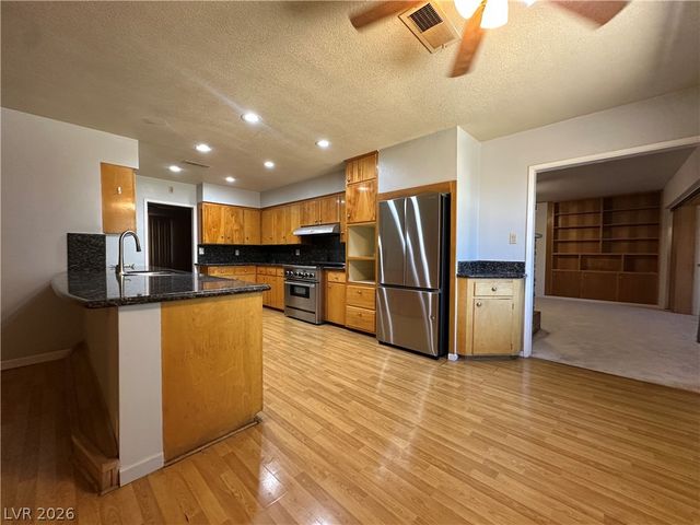 1503 5th Place, Las Vegas, NV 89104
