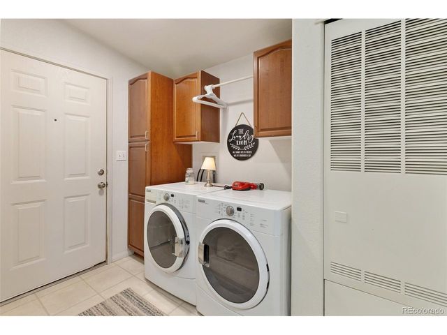 1058 Hackamore Dr, Florissant, CO 80816