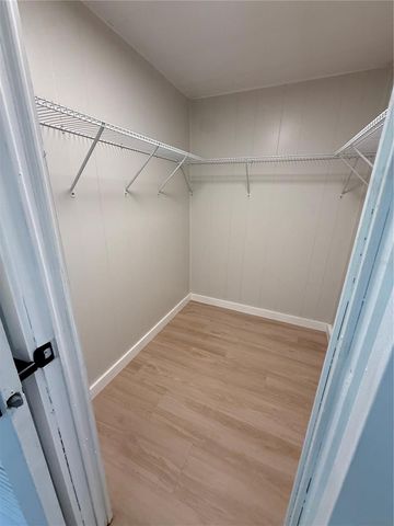 6710 36TH AVENUE E 32, Palmetto, FL 34221