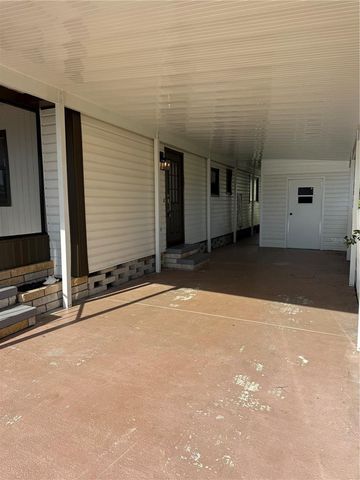 6710 36TH AVENUE E 32, Palmetto, FL 34221