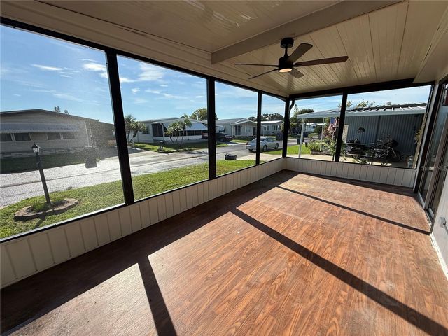6710 36TH AVENUE E 32, Palmetto, FL 34221