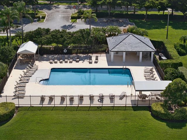 22011 Palm Grass Drive, Boca Raton, FL 33428