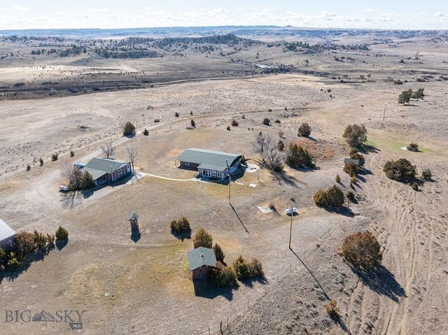 255 Smith Creek Road, Forsyth, MT 59327