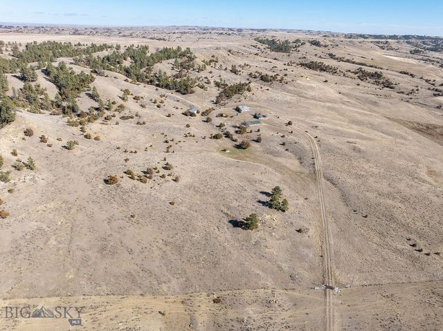 255 Smith Creek Road, Forsyth, MT 59327