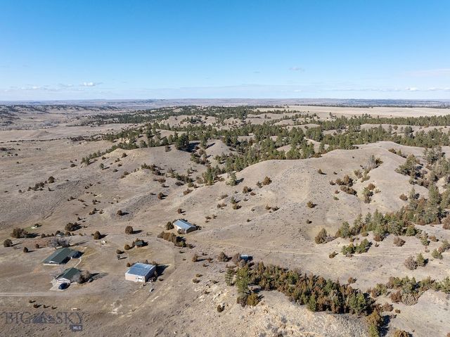 255 Smith Creek Road, Forsyth, MT 59327