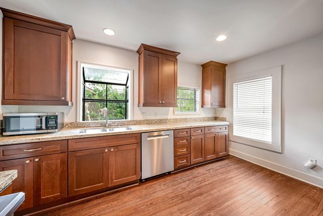917 Fugate Street, Houston, TX 77009