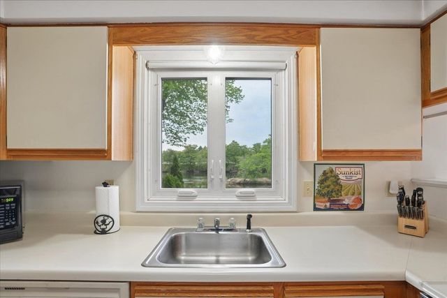 68 Emerald Street, Manchester, NH 03103