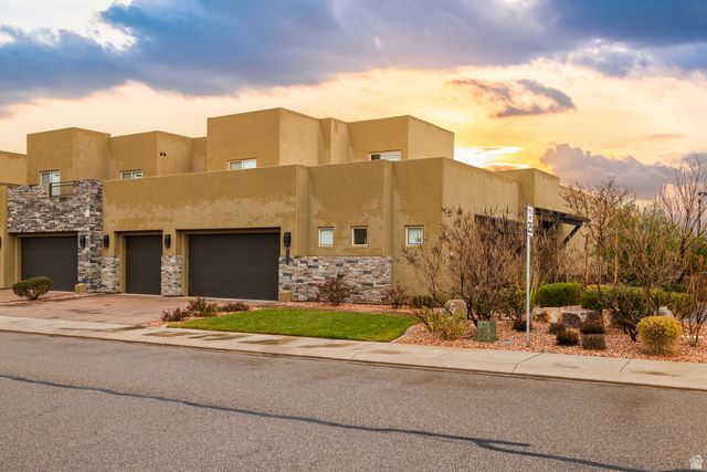 3233 S YANSA TRL, Hurricane, UT 84737