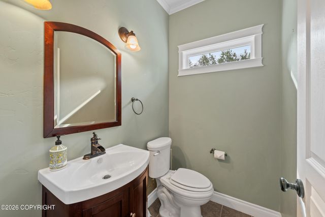 5920 E Summit Circle, Wasilla, AK 99654
