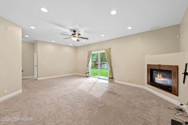 5920 E Summit Circle, Wasilla, AK 99654
