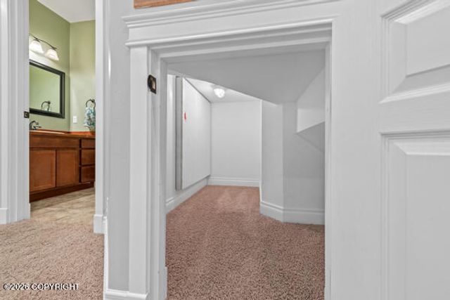 5920 E Summit Circle, Wasilla, AK 99654