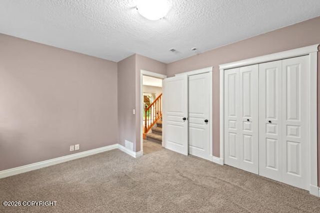 5920 E Summit Circle, Wasilla, AK 99654