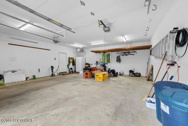 5920 E Summit Circle, Wasilla, AK 99654