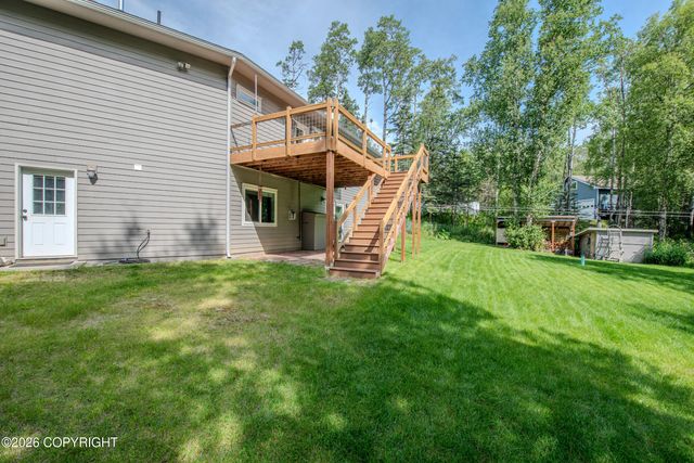 5920 E Summit Circle, Wasilla, AK 99654