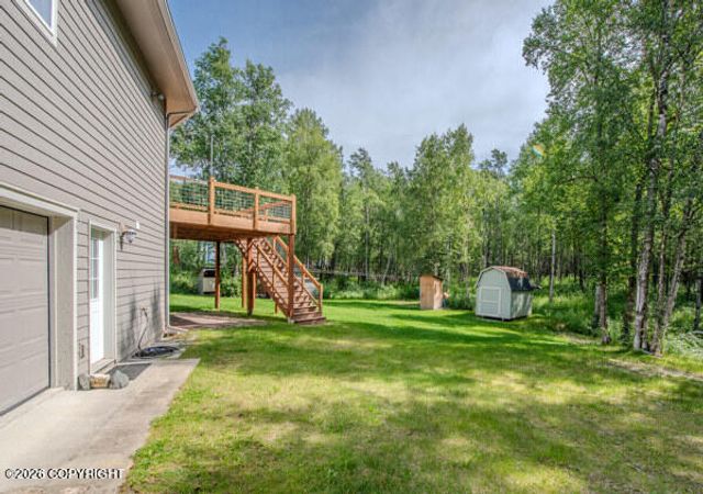 5920 E Summit Circle, Wasilla, AK 99654