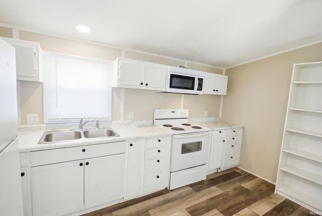 207 W Chestnut Street, Gosport, IN 47433