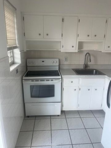 707 S 19TH Avenue 4, Hollywood, FL 33020