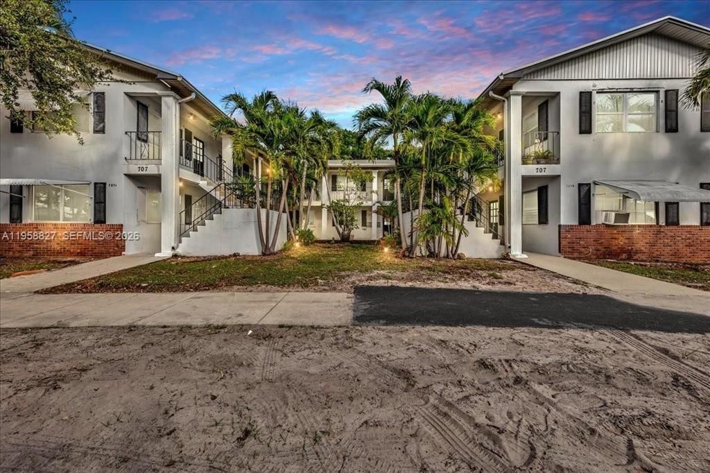707 S 19TH Avenue 4, Hollywood, FL 33020