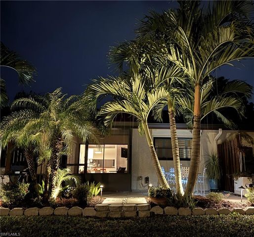 2018 Pine Isle LN 2018, Naples, FL 34112