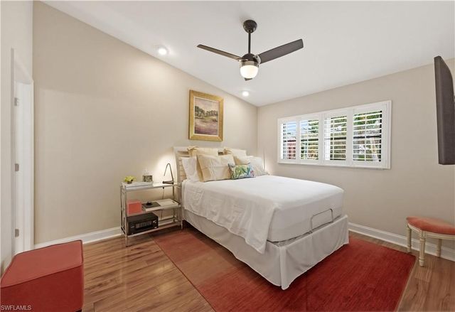 2018 Pine Isle LN 2018, Naples, FL 34112