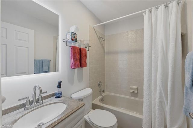 2018 Pine Isle LN 2018, Naples, FL 34112